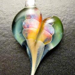Heart pendant - Glass lampwork jewelry charm - Boomwire Glass